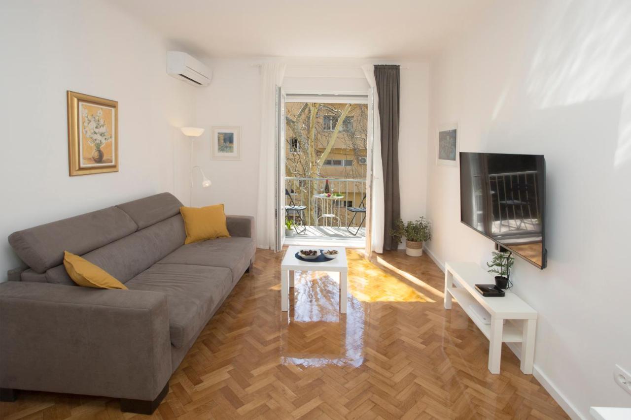 L&s Superior With Balcony And Parking - Excellent Location Within Walking Distance Of Diocletian's Palace And Bacvice Leilighet Split