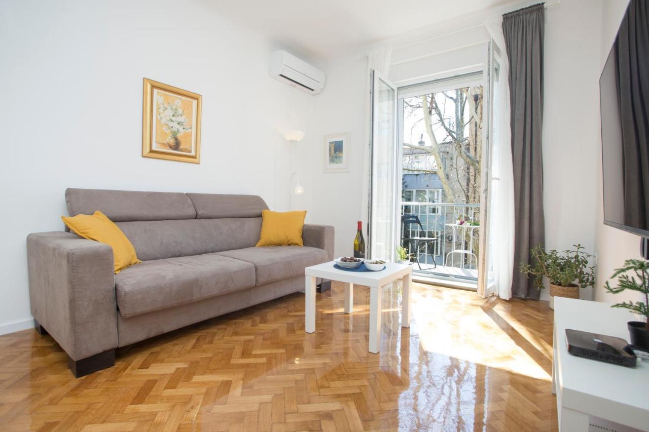 Lägenhet L&s Superior With Balcony And Parking - Excellent Location Within Walking Distance Of Diocletian's Palace And Bacvice *